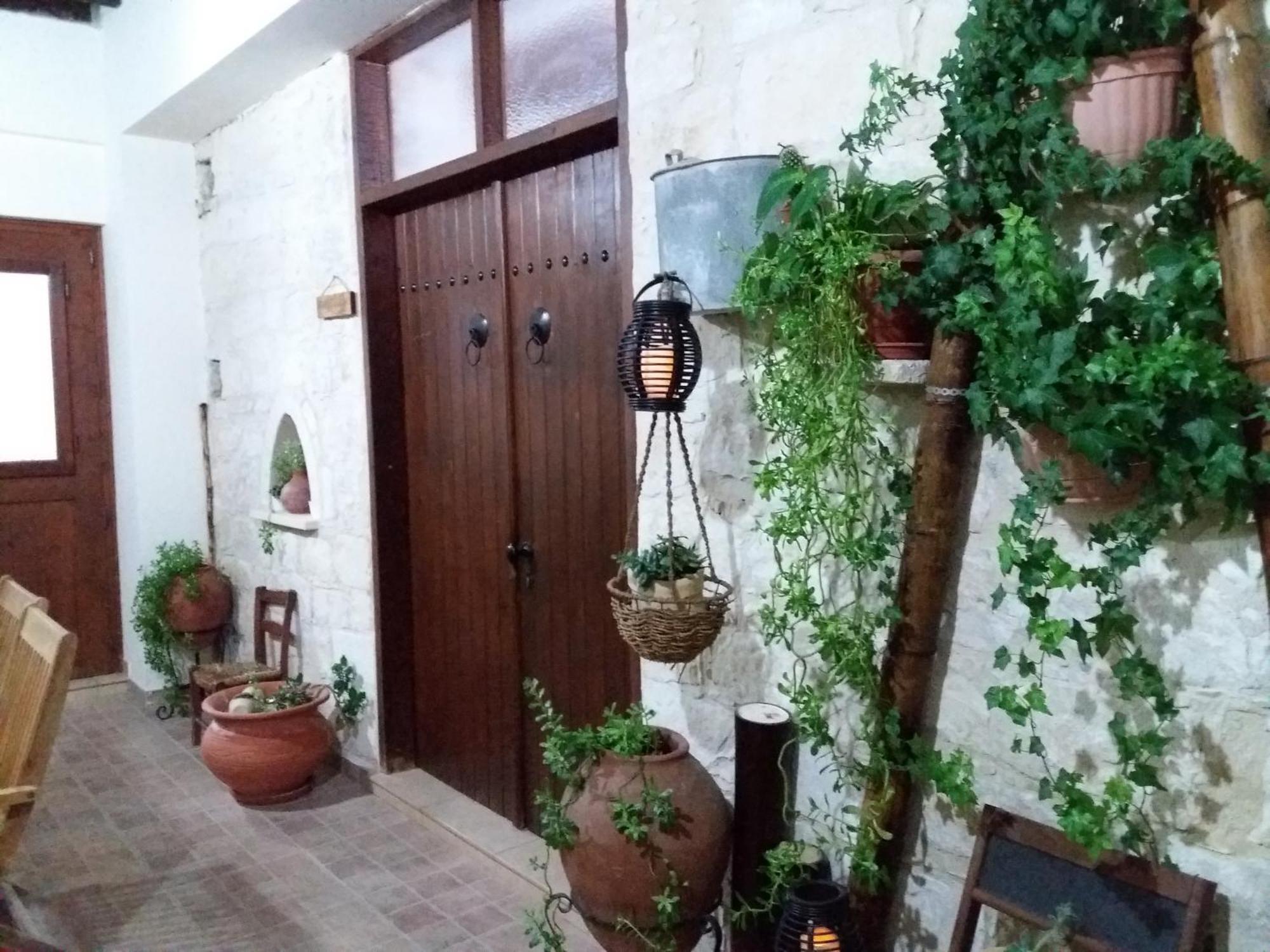 Penzion Magdalous House Arsos Exteriér fotografie
